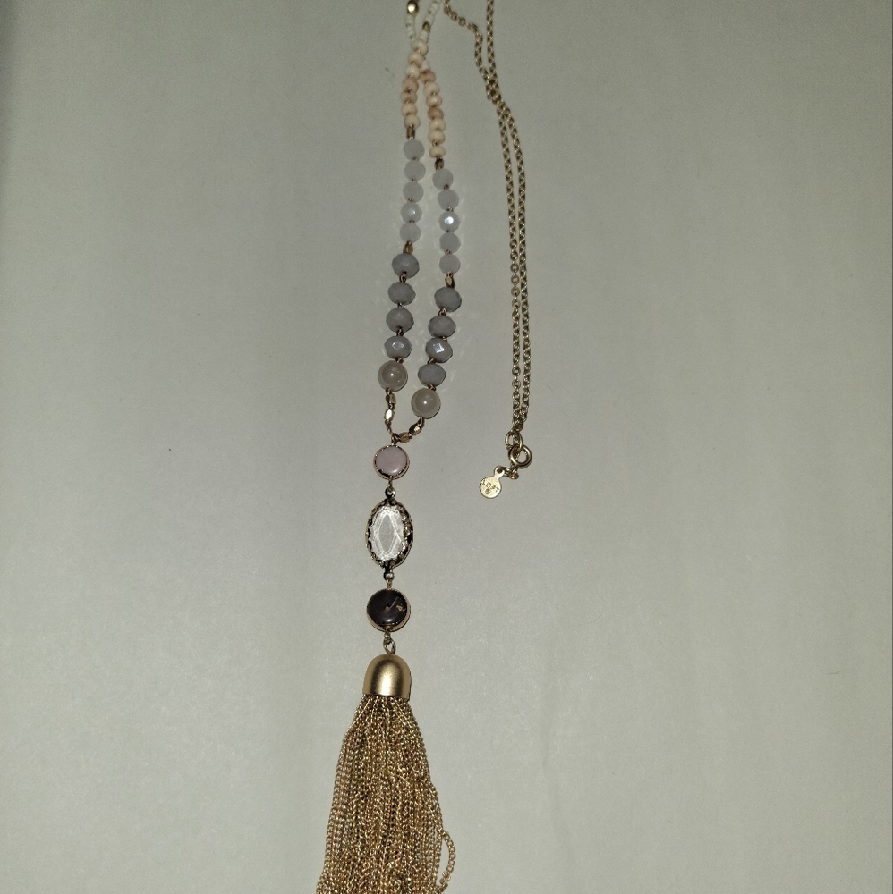 Loft tassel necklace